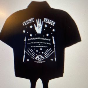 Hot topic tie bottom button up shirt